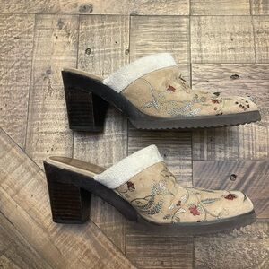 A. Marinelli Tan and Cream Embroidered Heeled Mules